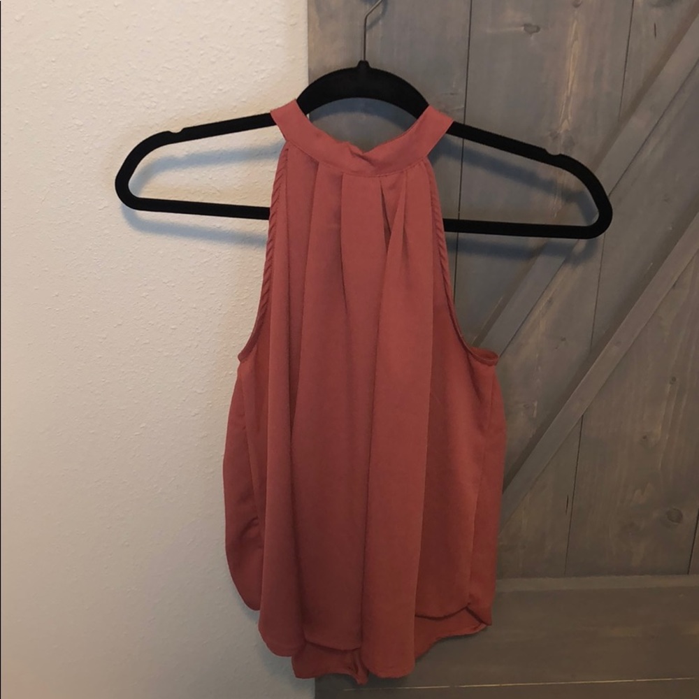 High neck tank